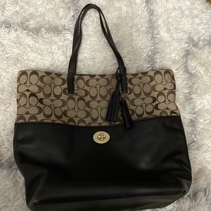 Vintage Coach large tote!